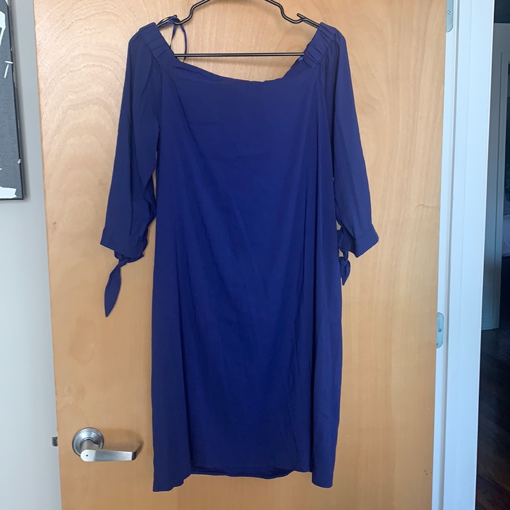 Blue dress